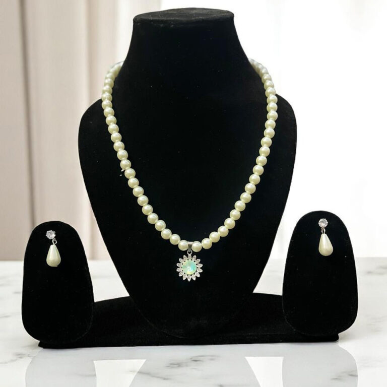 Pearl Necklace & Teardrop Earring Set with Floral/Starburst Pendant