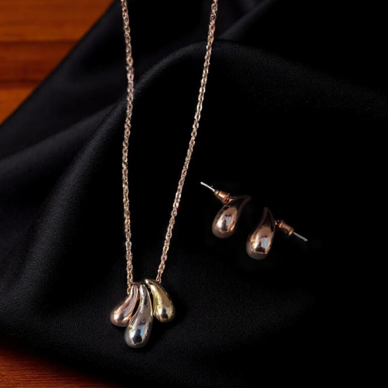 Multi-Tone Teardrop Pendant & Matching Stud Earrings Set